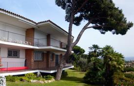 13 pièces villa 770 m² à Castell Platja d'Aro, Espagne. 2,300,000 €
