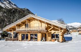 Villa – Chamonix, Auvergne-Rhône-Alpes, France. 3,700 € par semaine