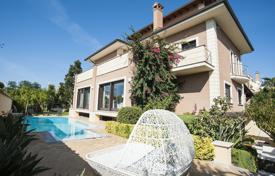 Villa – Infernetto, Rome, Latium,  Italie. 2,200,000 €