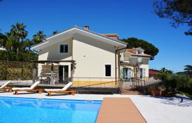 Villa – Sanremo, Ligurie, Italie. 4,000,000 €