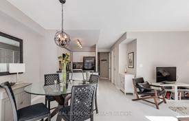 5 pièces appartement à Old Toronto, Canada. C$915,000