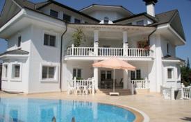 5 pièces villa 500 m² à Kemer, Turquie. $2,257,000