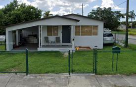 3 pièces maison en ville 116 m² à Homestead, Etats-Unis. $320,000