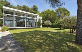 Villa – Cadenet, Provence-Alpes-Côte d'Azur, France. 5,700 € par semaine