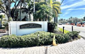 Maison en ville – Hillsboro Beach, Floride, Etats-Unis. $2,375,000