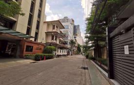 1 pièces appartement en copropriété à Khlong Toei, Thaïlande. $216,000