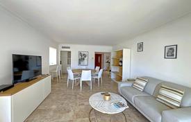 Appartement – Boulevard de la Croisette, Cannes, Côte d'Azur,  France. Price on request