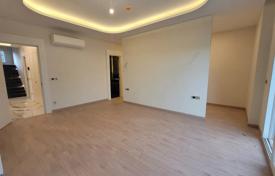 8 pièces villa 470 m² en Beylikdüzü, Turquie. $1,100,000