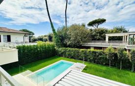 4 pièces villa 200 m² à Pietrasanta, Italie. 2,700,000 €