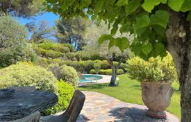 Villa – Mougins, Côte d'Azur, France. 4,500,000 €