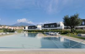 Villa – Estepona, Andalousie, Espagne. From 750,000 €