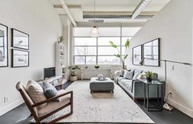 Appartement – York, Toronto, Ontario,  Canada. C$697,000