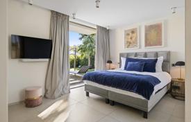Villa – Saint Tropez, Côte d'Azur, France. 9,264,000 €