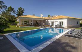 Villa – Setubal (city), Setubal, Portugal. 3,200 € par semaine