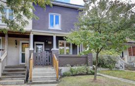 Maison mitoyenne – East York, Toronto, Ontario,  Canada. C$987,000
