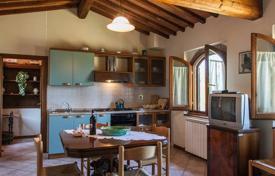Villa – Bucine, Toscane, Italie. 1,290,000 €
