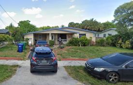 Maison en ville – Fort Lauderdale, Floride, Etats-Unis. $460,000