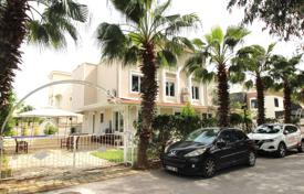Maisons Meublées Avec Piscines et Jardins à Kadriye Antalya. $304,000