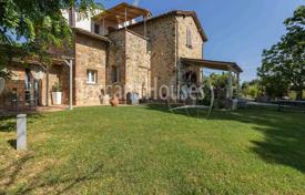 4 pièces villa 170 m² à Lucignano, Italie. 650,000 €