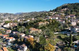Appartement – La Trinité, Provence-Alpes-Côte d'Azur, France. From 171,000 €