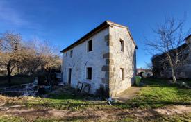 2 pièces maison en ville 90 m² à Grožnjan, Croatie. 250,000 €