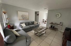 Appartement – Fort Pierce, Floride, Etats-Unis. $320,000
