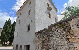 12 pièces maison en ville 360 m² à Žminj, Croatie. 332,000 €