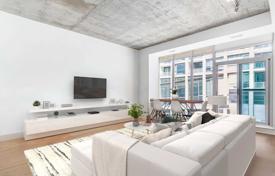 Appartement – Adelaide Street West, Old Toronto, Toronto,  Ontario,   Canada. C$722,000