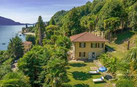 4 pièces villa à Oggebbio, Italie. 1,500,000 €