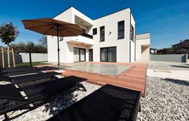 Maison en ville – Pomer, Comté d'Istrie, Croatie. 1,110,000 €