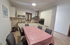 3 pièces maison en ville 90 m² à Labin, Croatie. 250,000 €