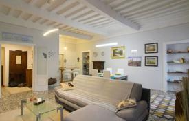 Appartement – Sienne, Toscane, Italie. 650,000 €