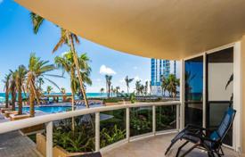 Appartement – Collins Avenue, Miami, Floride,  Etats-Unis. $815,000