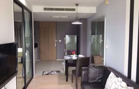 1 pièces appartement en copropriété à Khlong Toei, Thaïlande. $216,000