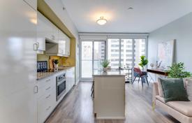 Appartement – University Avenue, Old Toronto, Toronto,  Ontario,   Canada. C$766,000
