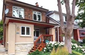 Maison en ville – Hillsdale Avenue East, Toronto, Ontario,  Canada. C$1,968,000