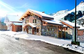 DEMI-CHALET 3 CHAMBRES AVEC VUE DEGAGEE. 1,225,000 €