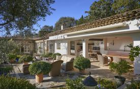 Villa – Mougins, Côte d'Azur, France. 8,950,000 €