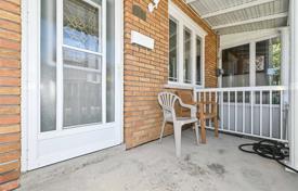 3 pièces maison mitoyenne à Old Toronto, Canada. C$1,419,000