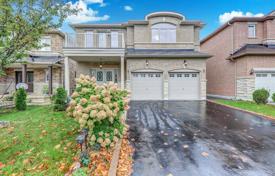Maison en ville – Scarborough, Toronto, Ontario,  Canada. C$1,557,000