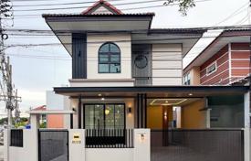 4 pièces maison en ville 200 m² à Wichit, Thaïlande. $153,000