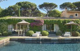 Villa – Ramatyuel, Côte d'Azur, France. 47,000 € par semaine