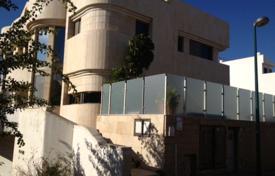 Maison de campagne – Netanya, Center District, Israël. $810,000
