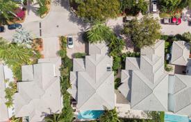 Villa – Aventura, Floride, Etats-Unis. $1,499,000