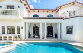 Villa – Fort Lauderdale, Floride, Etats-Unis. $3,145,000