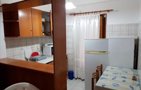 8 pièces maison en ville 350 m² à Ierissos, Grèce. 850,000 €