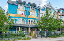 Maison mitoyenne – Woodbine Avenue, Toronto, Ontario,  Canada. C$1,675,000