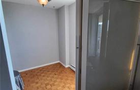3 pièces appartement à Logan Avenue, Canada. C$688,000
