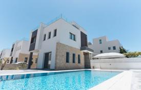 Maison de campagne – Chloraka, Paphos, Chypre. 650,000 €