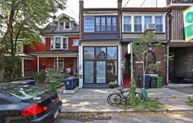 3 pièces maison mitoyenne à Old Toronto, Canada. C$1,216,000